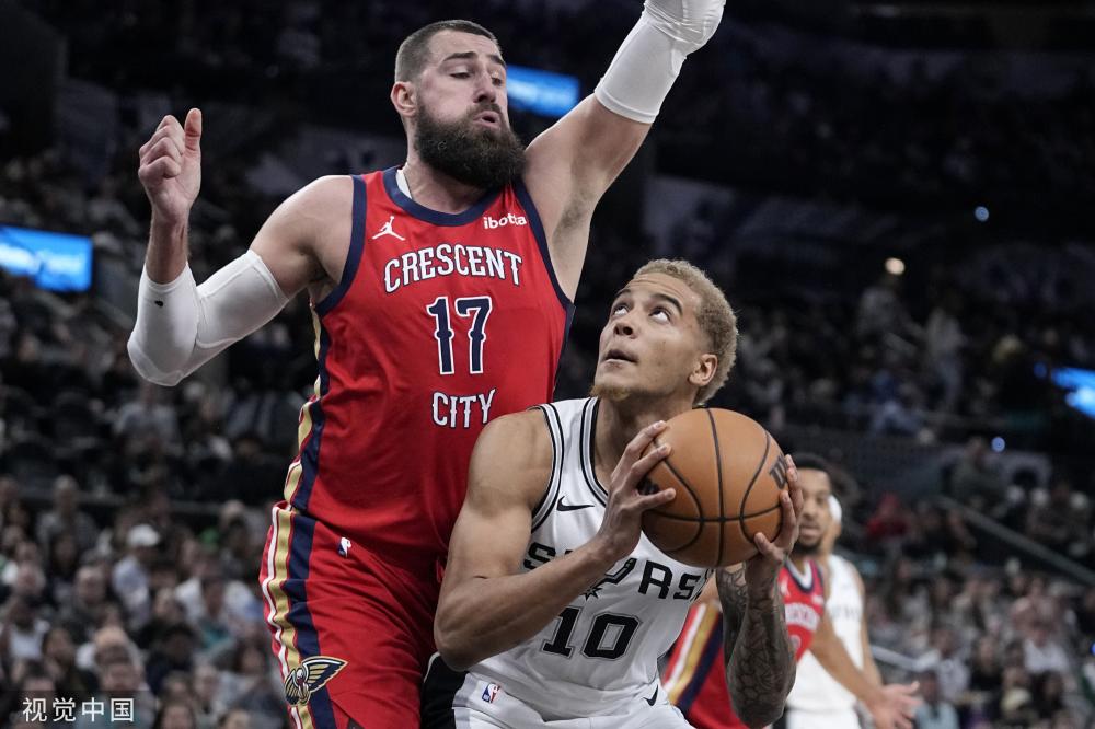 到举足轻重 到举足轻重