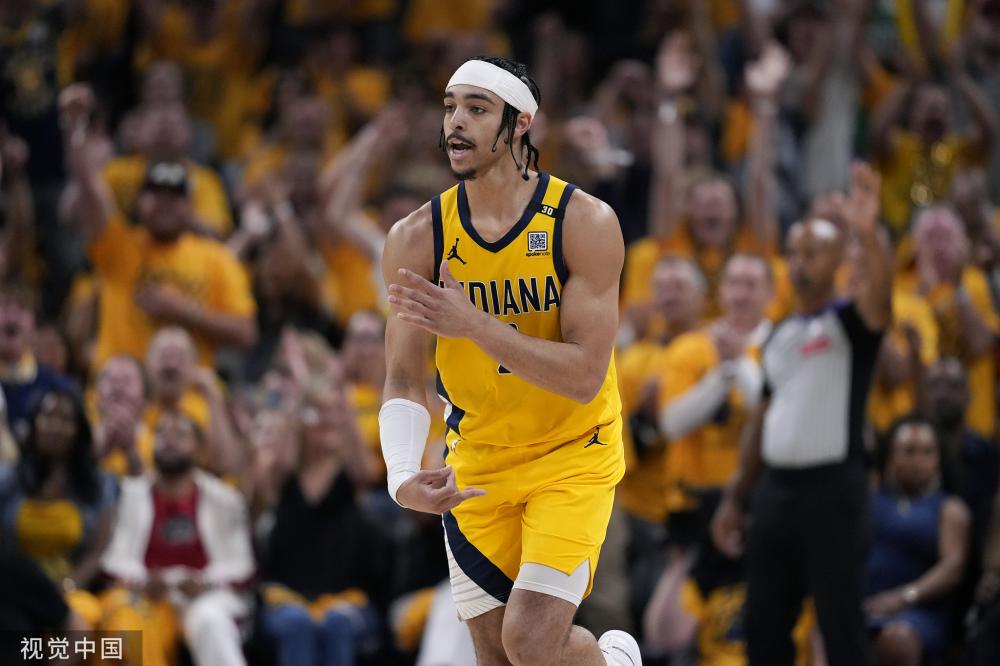 是媒体追逐 是媒体追逐