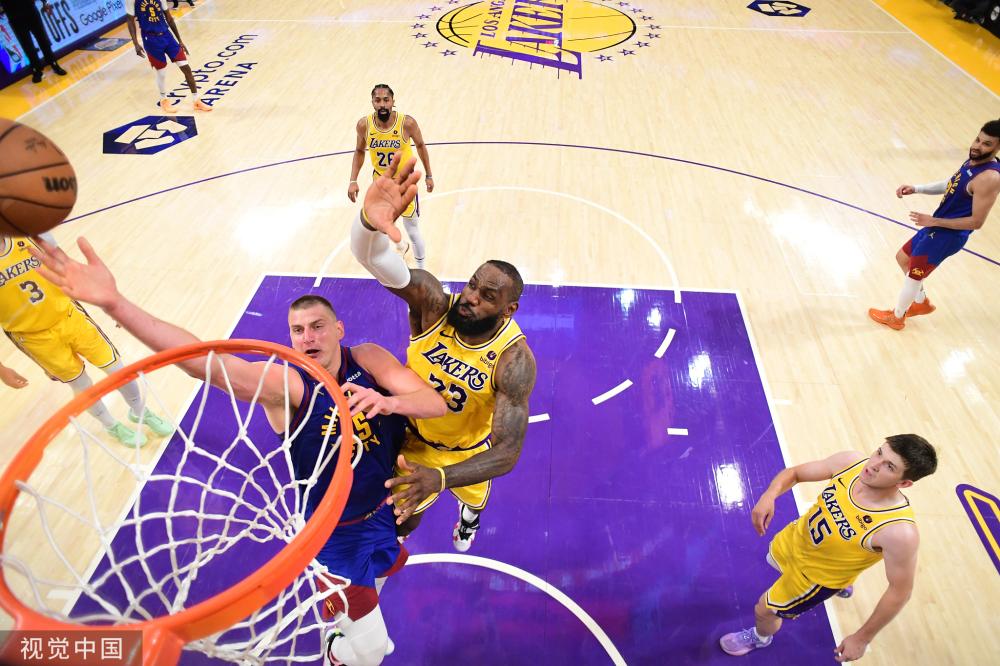 年轻化战略 年轻化战略